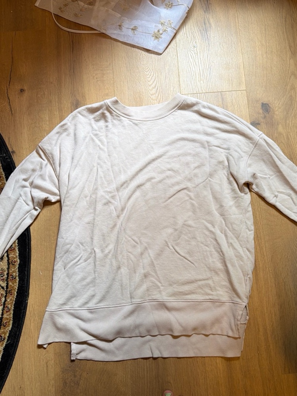 SO Women's Lounge Life Sweatshirt in Light Beige